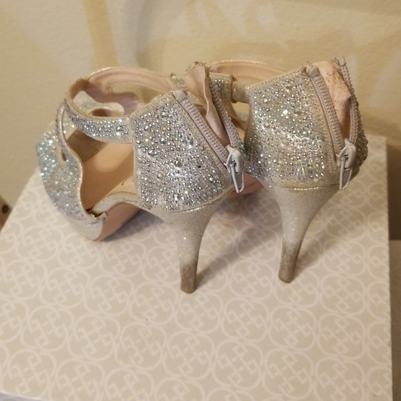 Silver rhinestone glitter high heel sandals - Picture 3 of 4